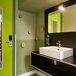 Hostel Stayokay Oost *