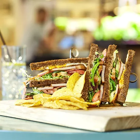 Stayokay Oost 호스텔